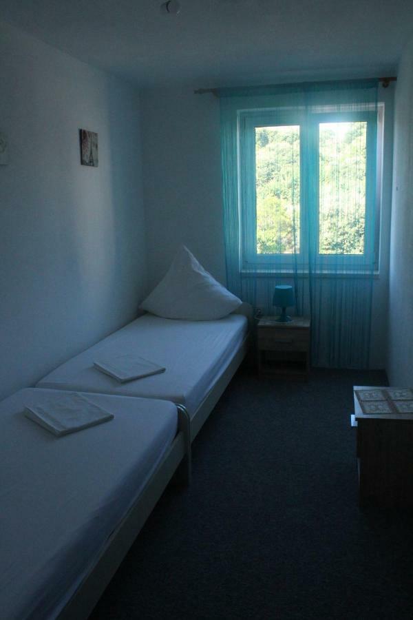 Apartments Baka Jelka Mandre Extérieur photo